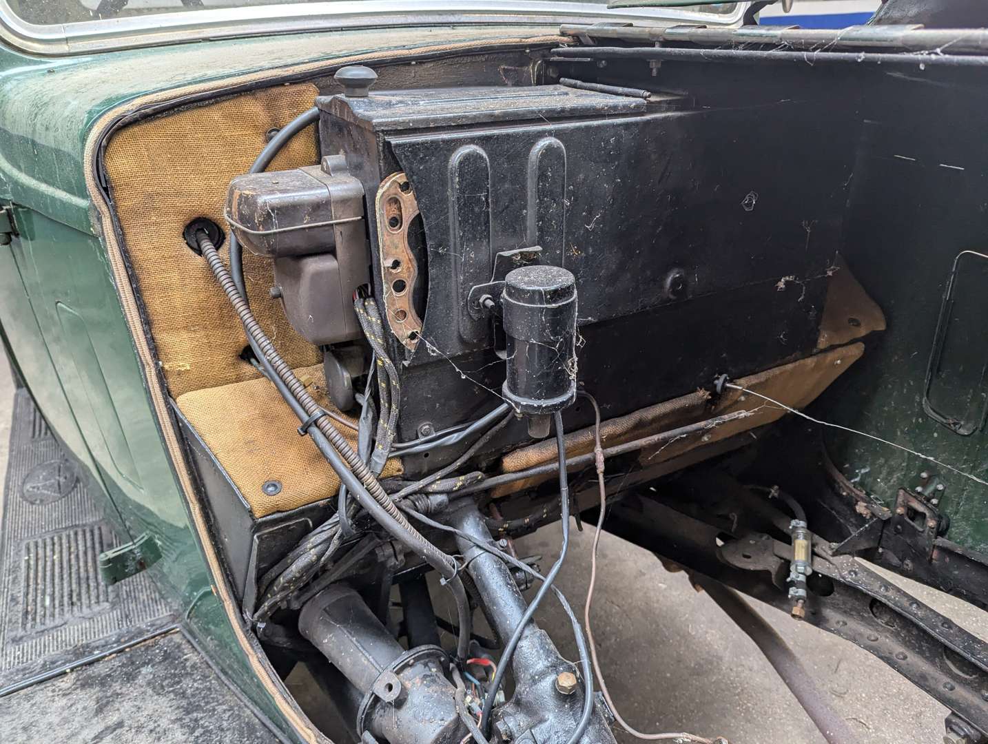 <p>1935 AUSTIN ASCOT FROM THE MICHAEL LEWIS COLLECTION</p>