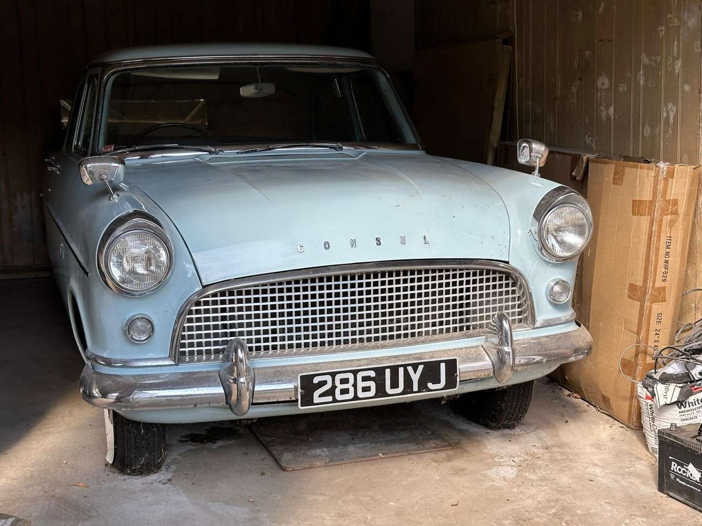 <p>1960 FORD CONSUL MKII</p>