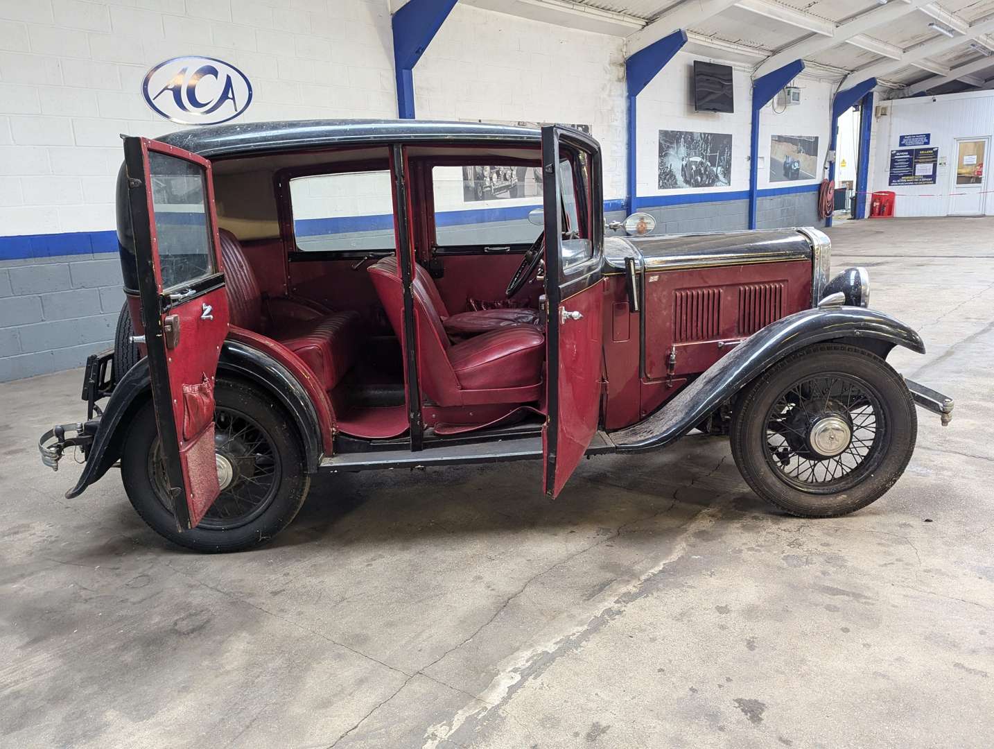 <p>1932 AUSTIN 10 FROM THE MICHAEL LEWIS COLLECTION</p>