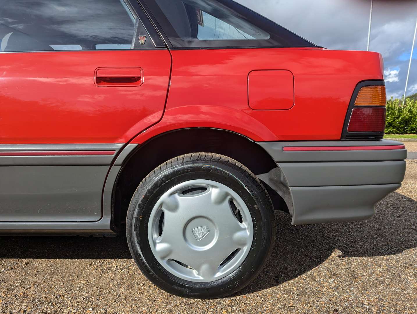 <p>1991 ROVER 214 SI</p>