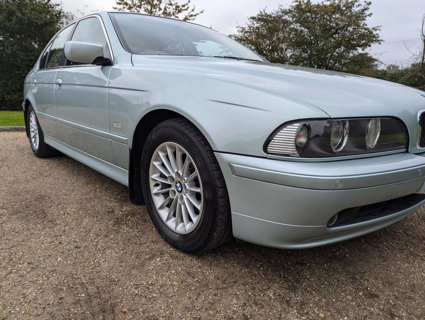 <p>2001 BMW E39 525D SE ONE OWNER&nbsp;</p>