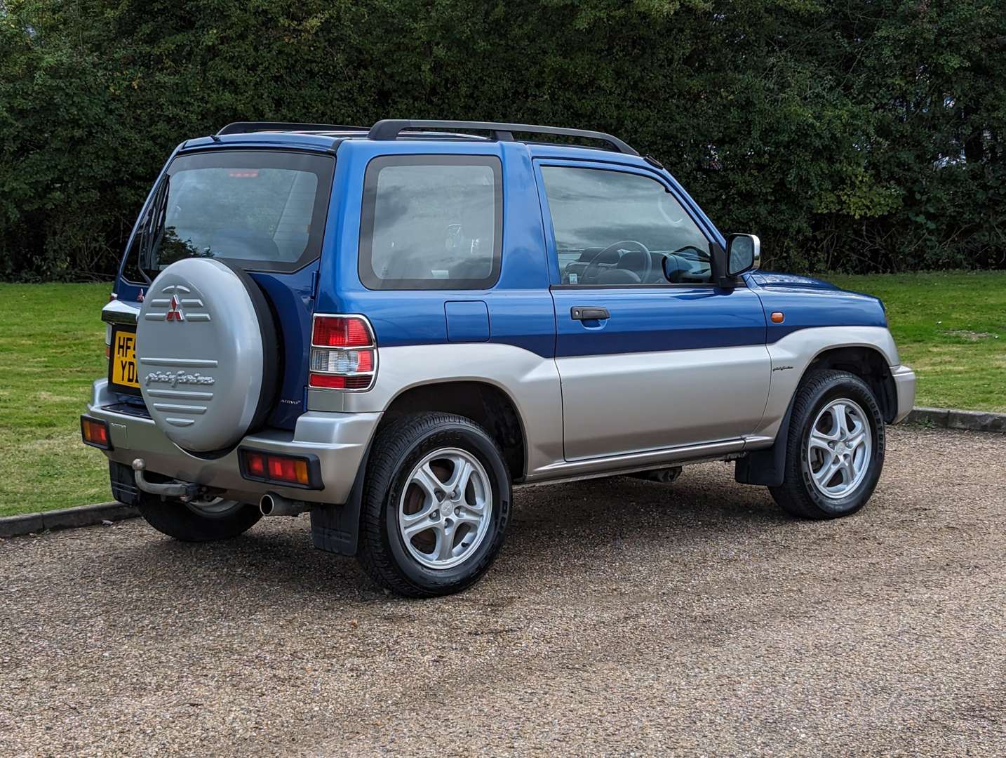 <p>2002 MITSUBISHI SHOGUN PININ ATTIVO II 12,970 MILES</p>