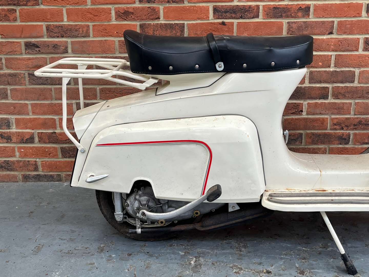 <p>1964 LAMBRETTA CENTO 100CC</p>