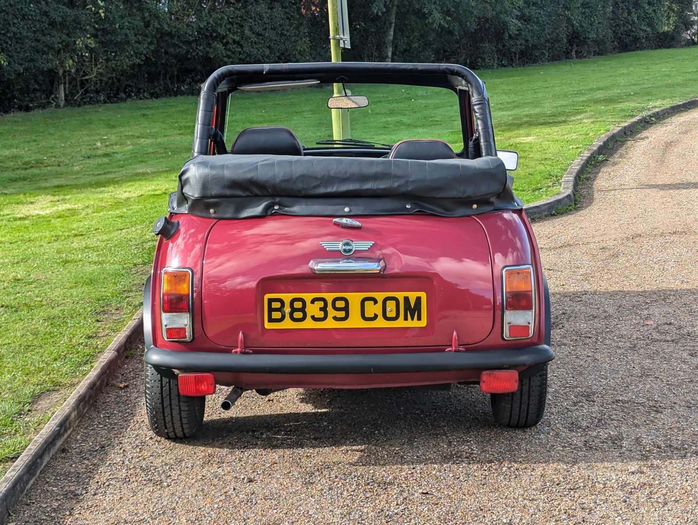 <p>1985 AUSTIN MINI MAYFAIR CONVERTIBLE</p>