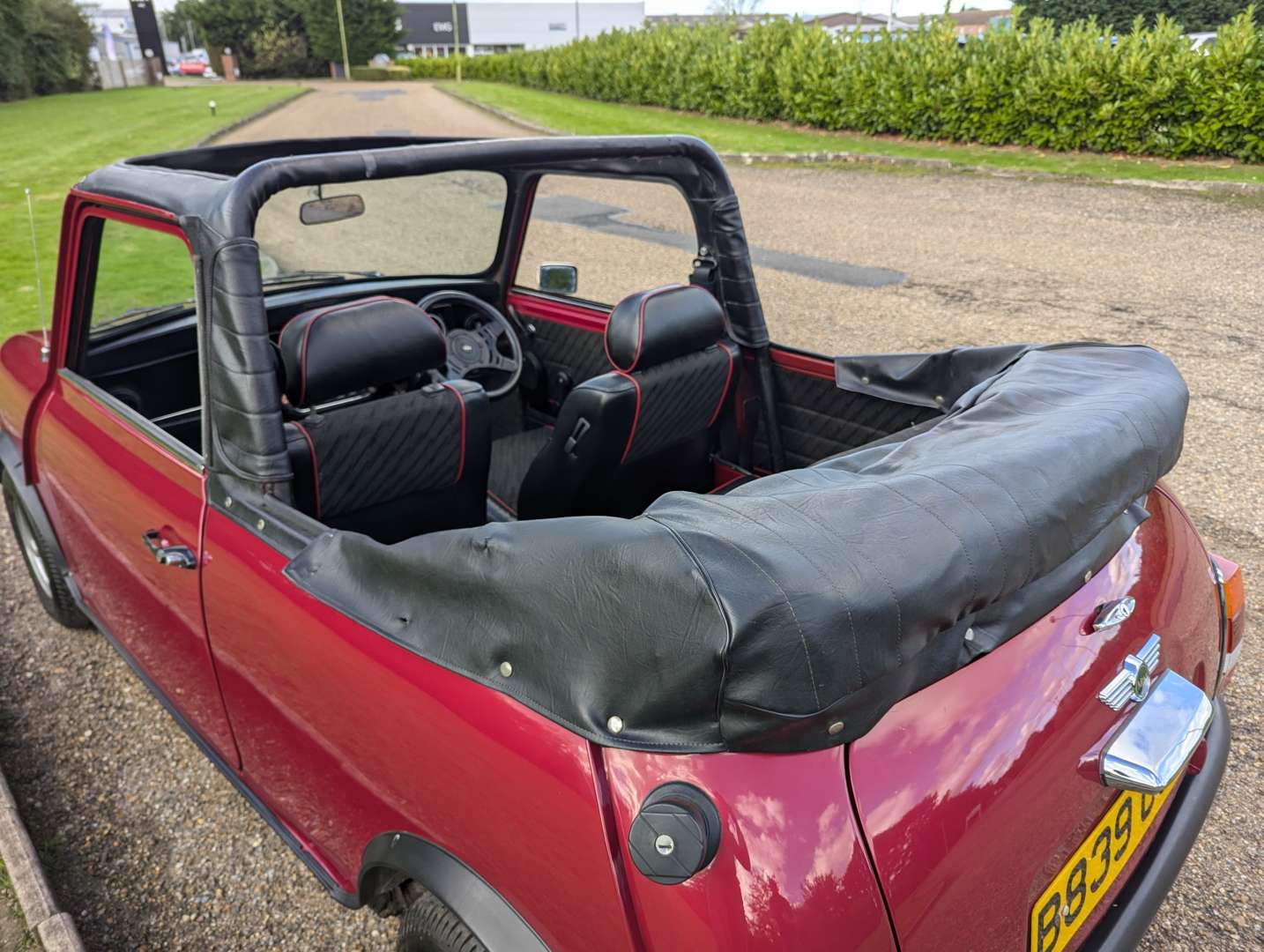 <p>1985 AUSTIN MINI MAYFAIR CONVERTIBLE</p>