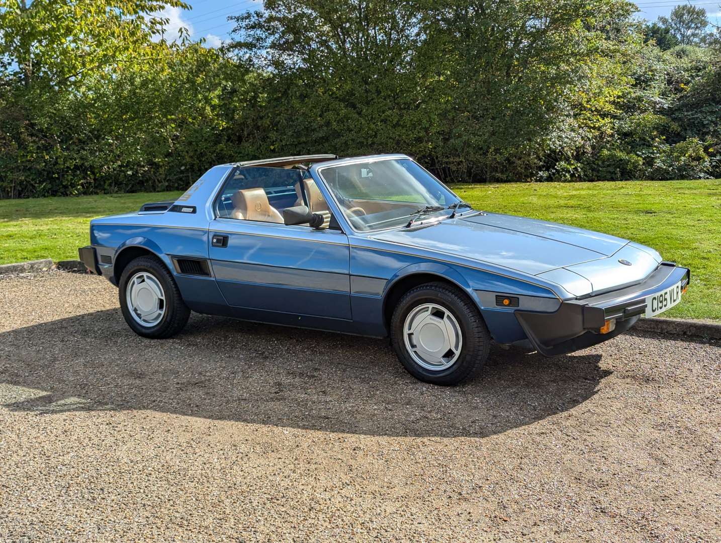 <p>1986 FIAT X1/9 VS</p>