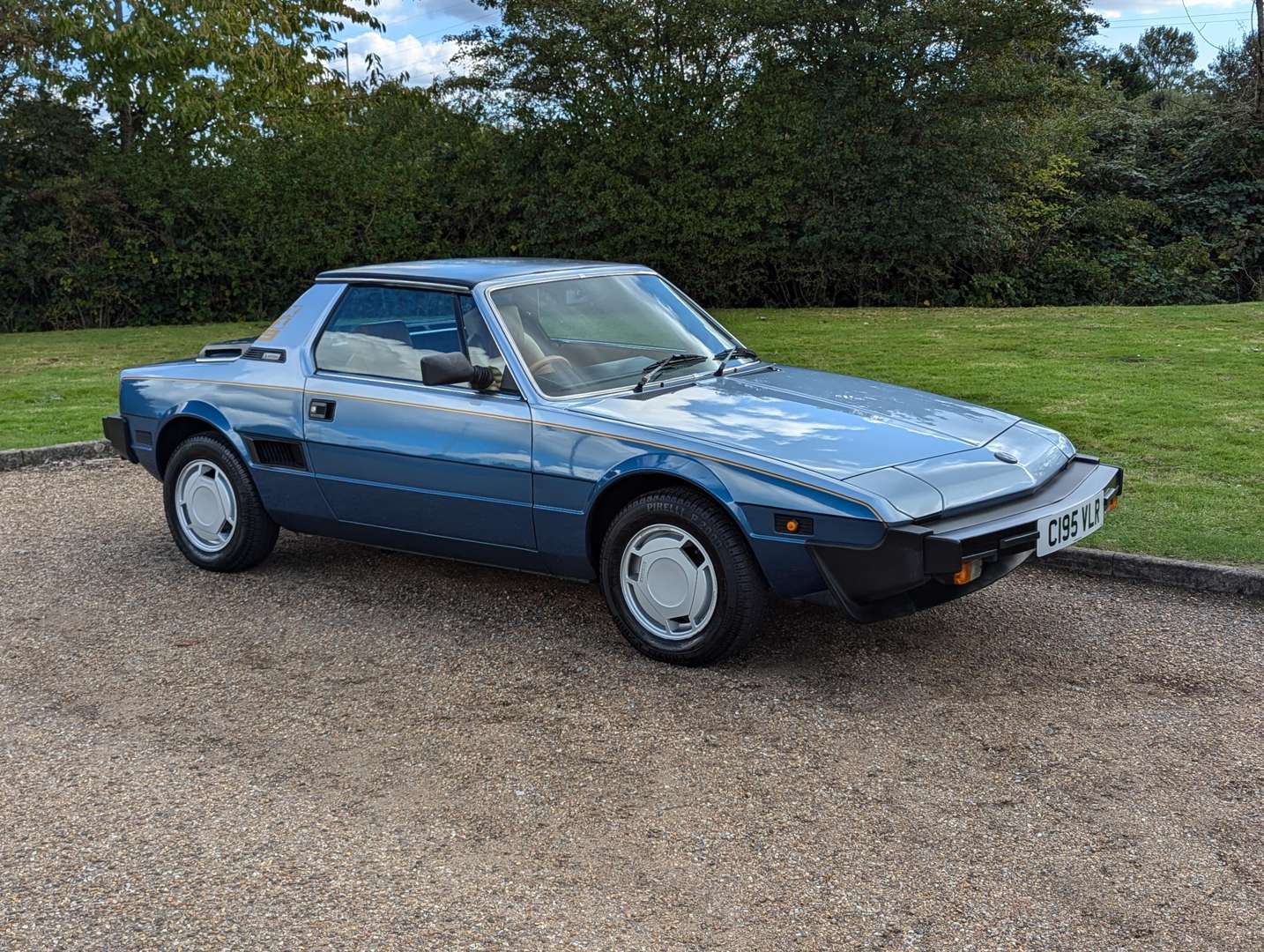 <p>1986 FIAT X1/9 VS</p>