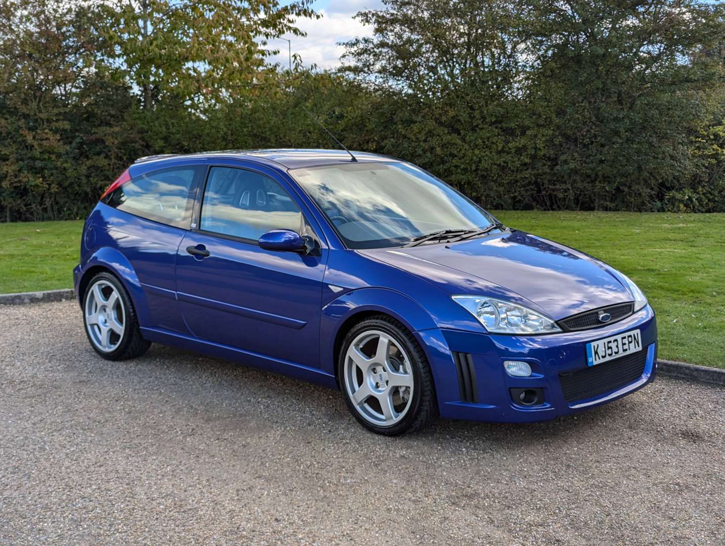 <p>2003 FORD FOCUS RS 5,630 MILES ONE OWNER</p>