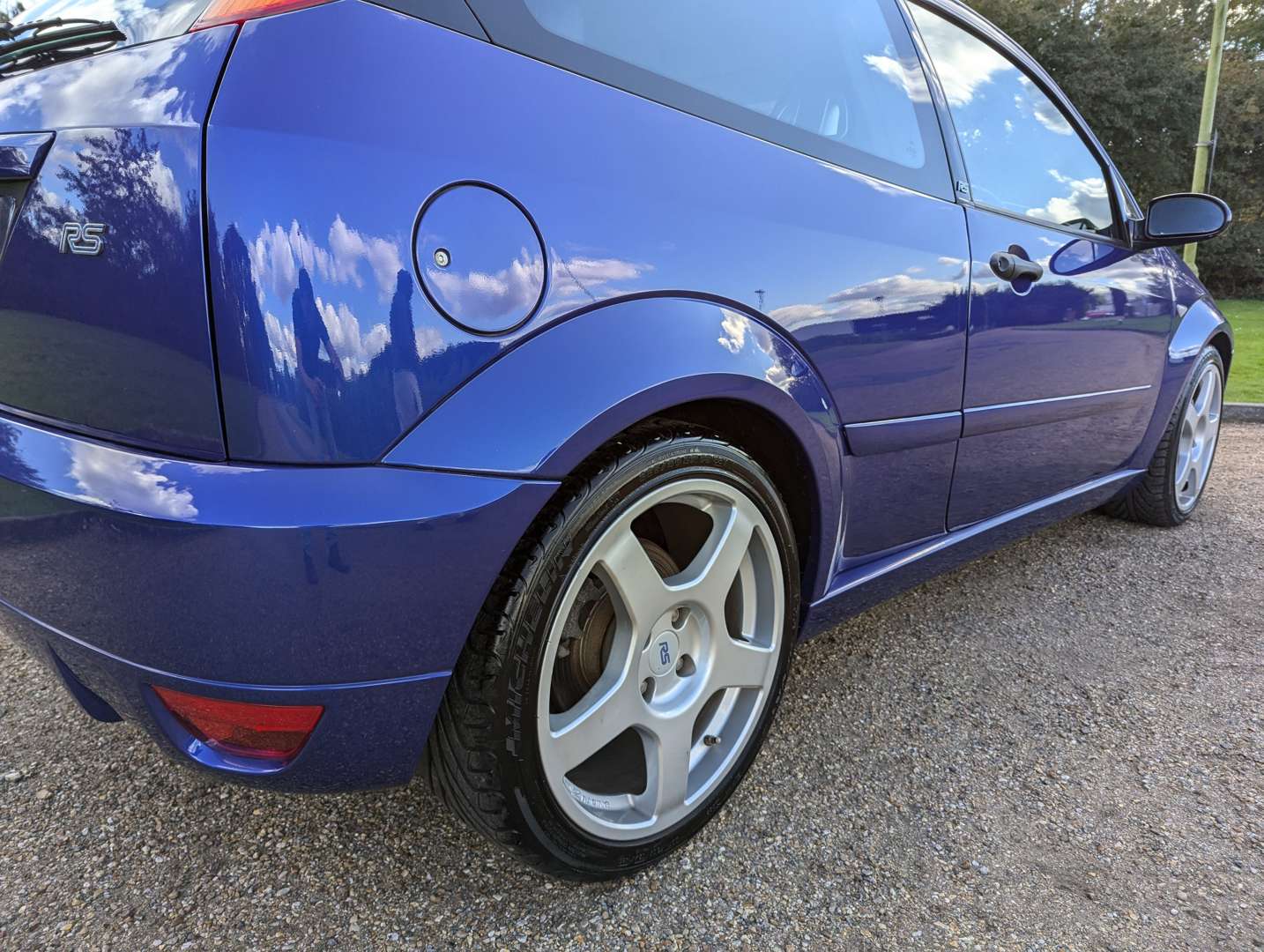 <p>2003 FORD FOCUS RS 5,630 MILES ONE OWNER</p>