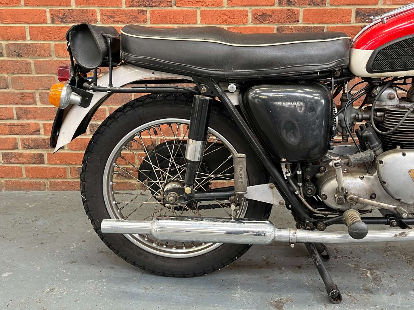 <p>1966 TRIUMPH TIGER 350CC</p>