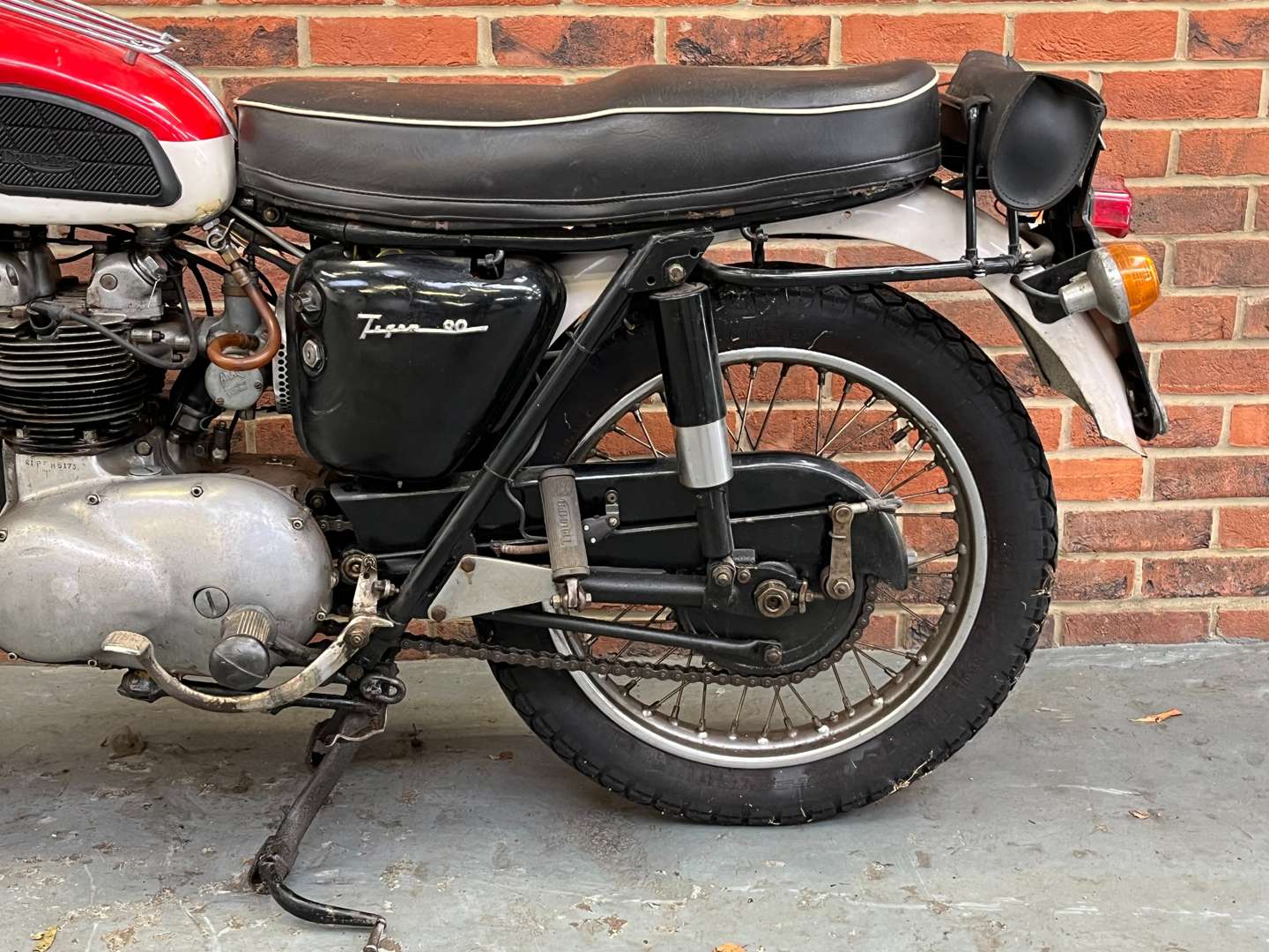 <p>1966 TRIUMPH TIGER 350CC</p>