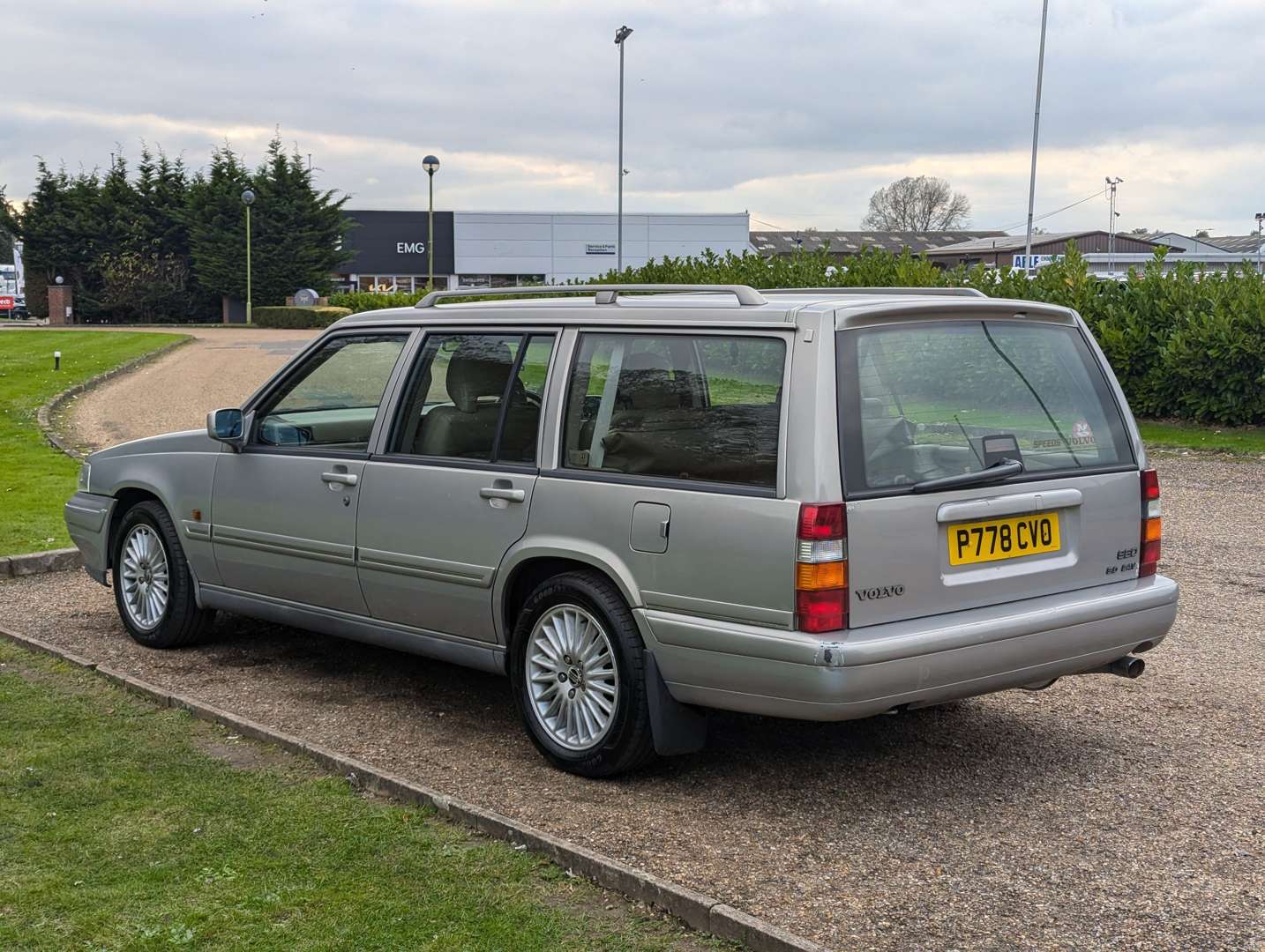 <p>1996 VOLVO 960 24V ESTATE AUTO</p>