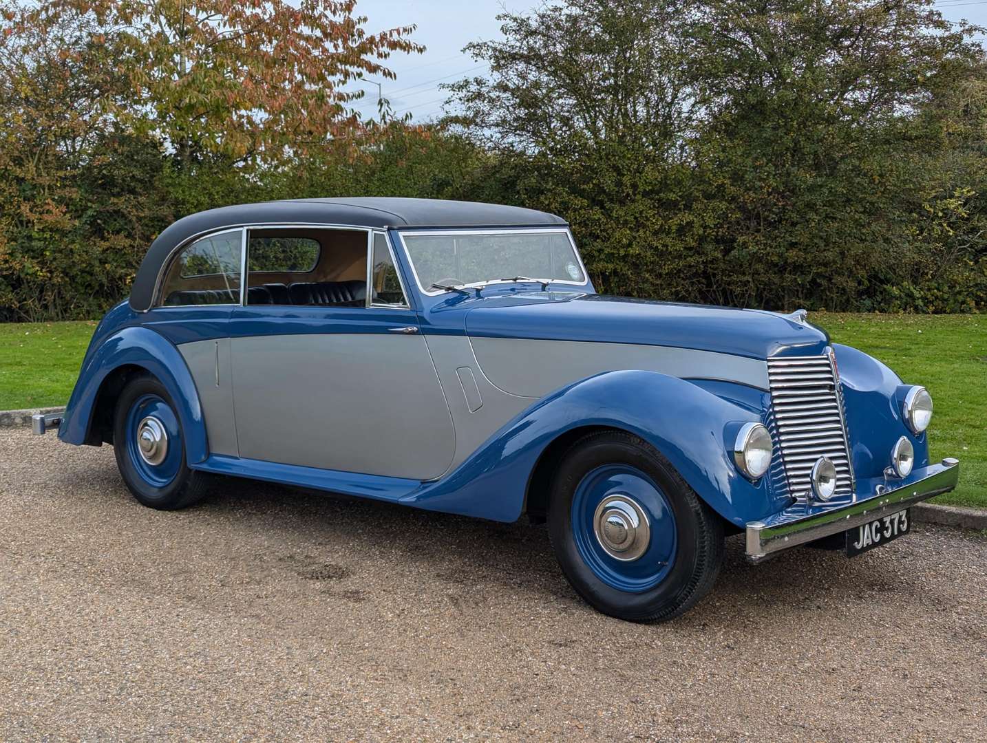 <p>1949 ARMSTRONG SIDDELEY TYPHOON</p>