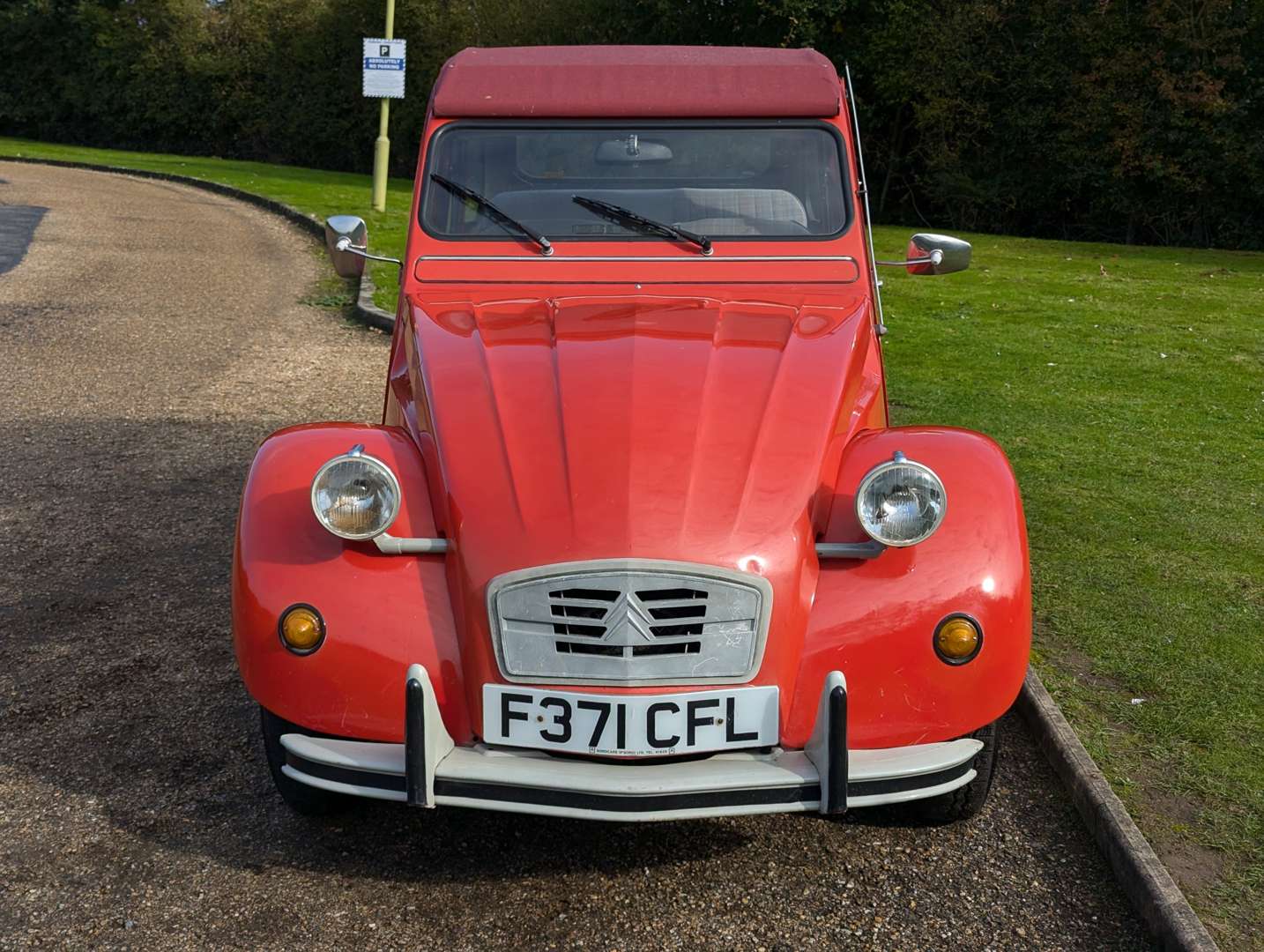 <p>1989 CITROEN 2 CV6 SPECIAL</p>