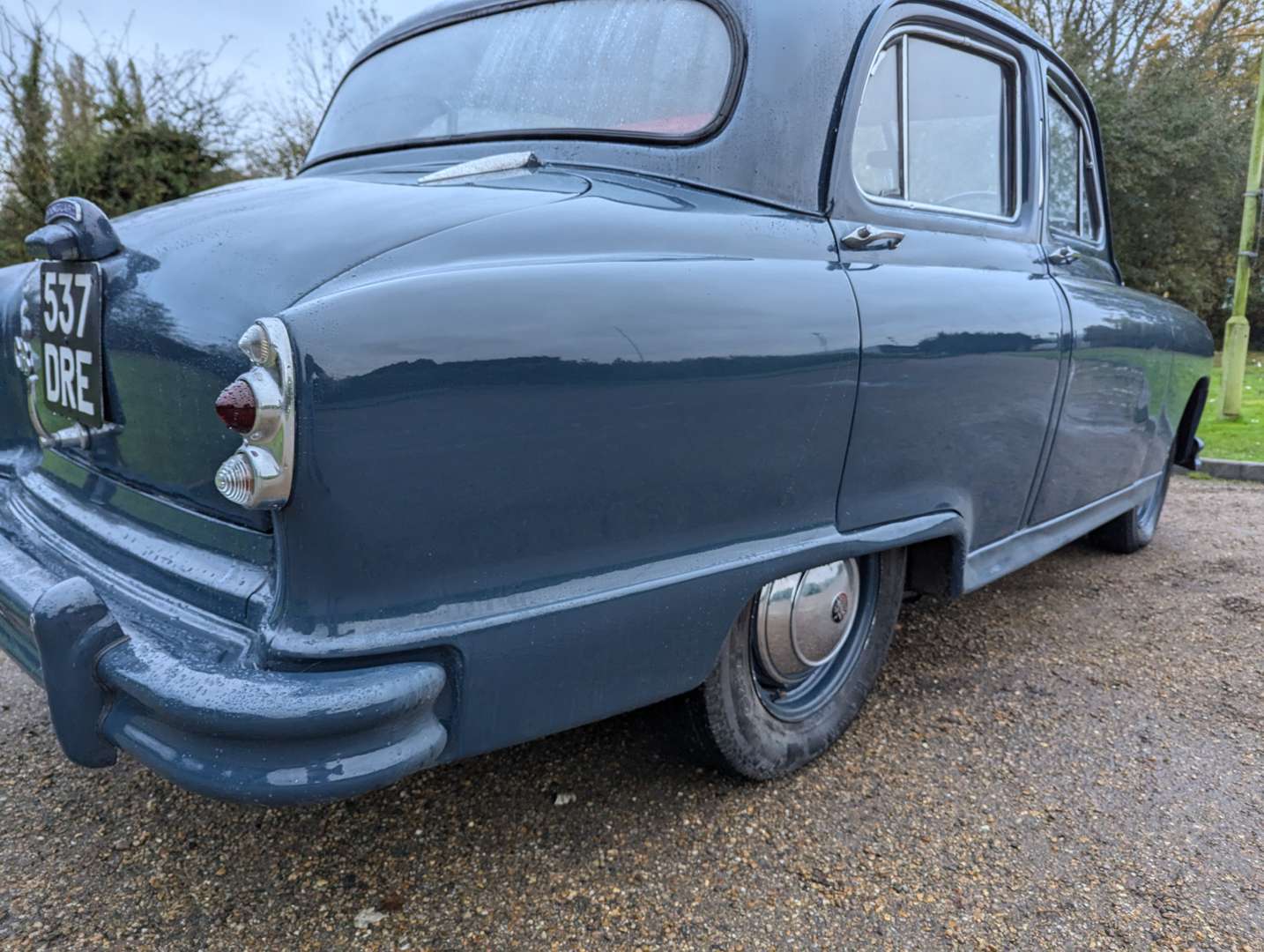 <p>1954 STANDARD VANGUARD</p>