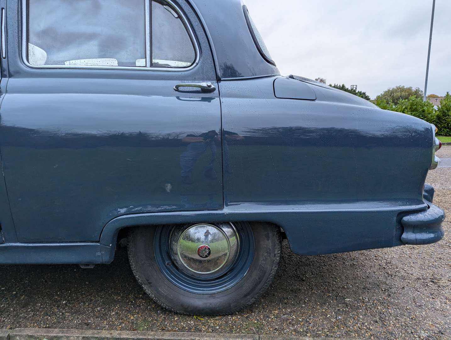 <p>1954 STANDARD VANGUARD</p>