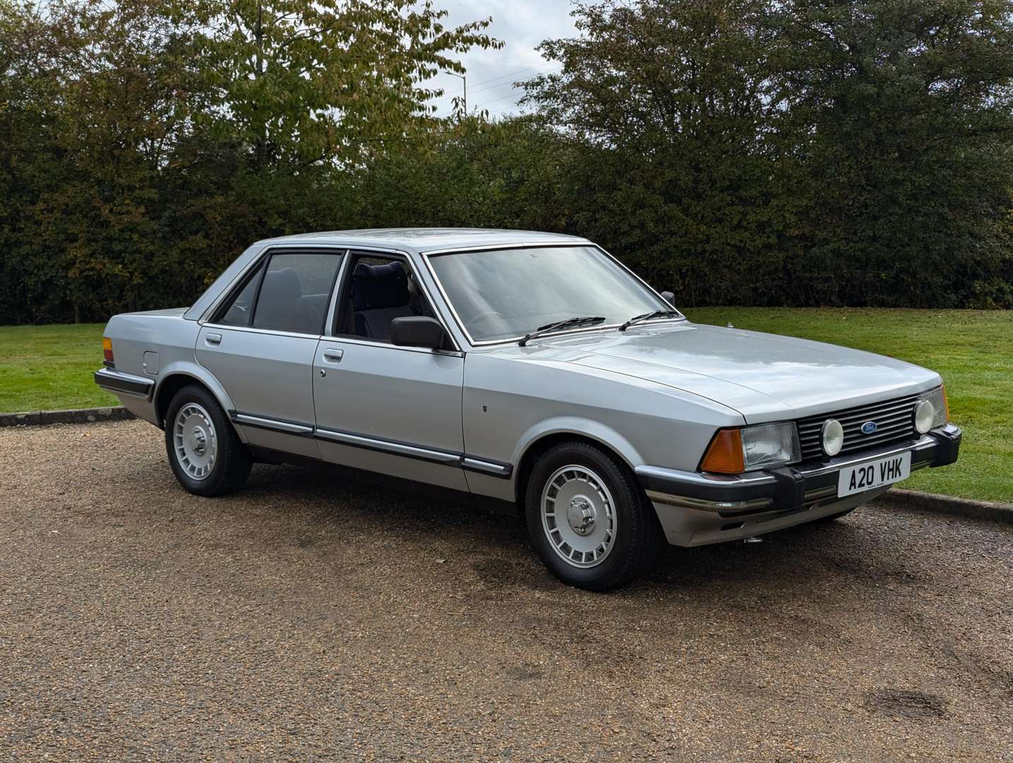 <p>1984 FORD GRANADA 2.8 GHIA X AUTO</p>