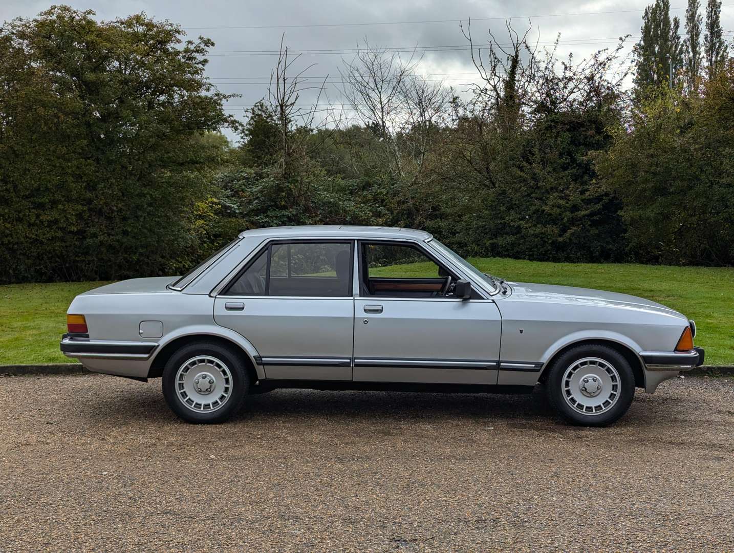 <p>1984 FORD GRANADA 2.8 GHIA X AUTO</p>