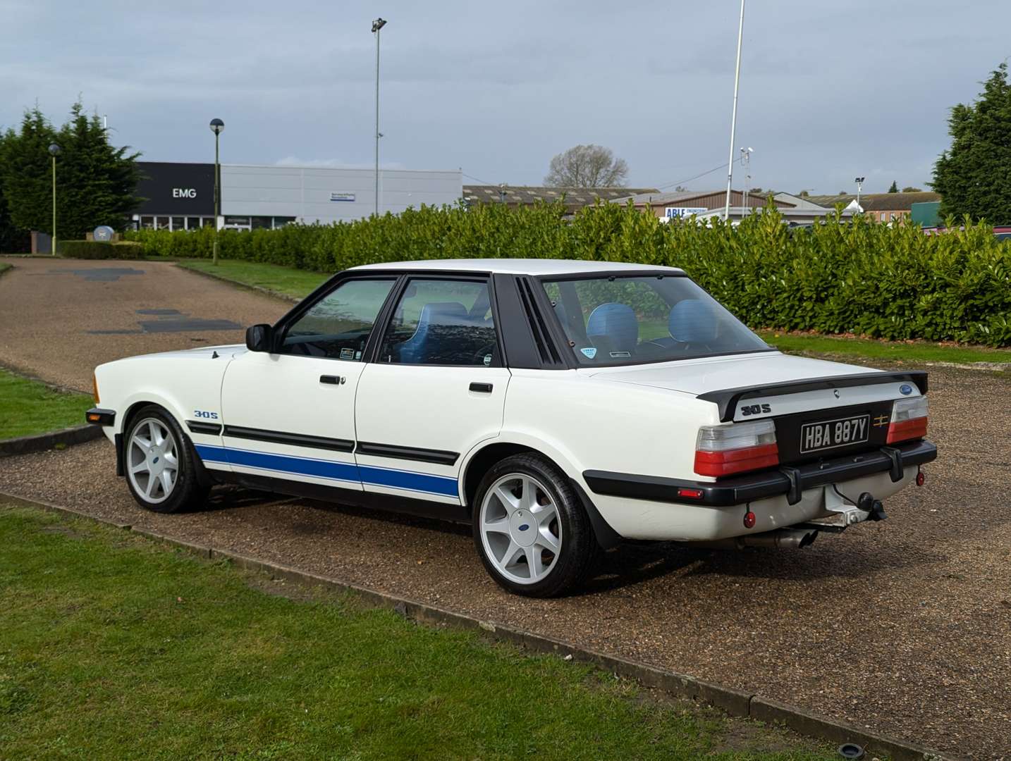 <p>1983 FORD CORTINA 3.0 MKV</p>