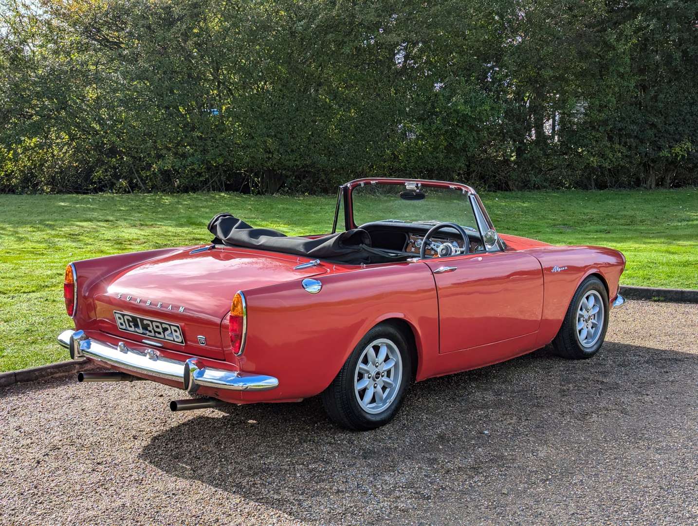 <p>1964 SUNBEAM ALPINE 2.8 V6&nbsp;</p>