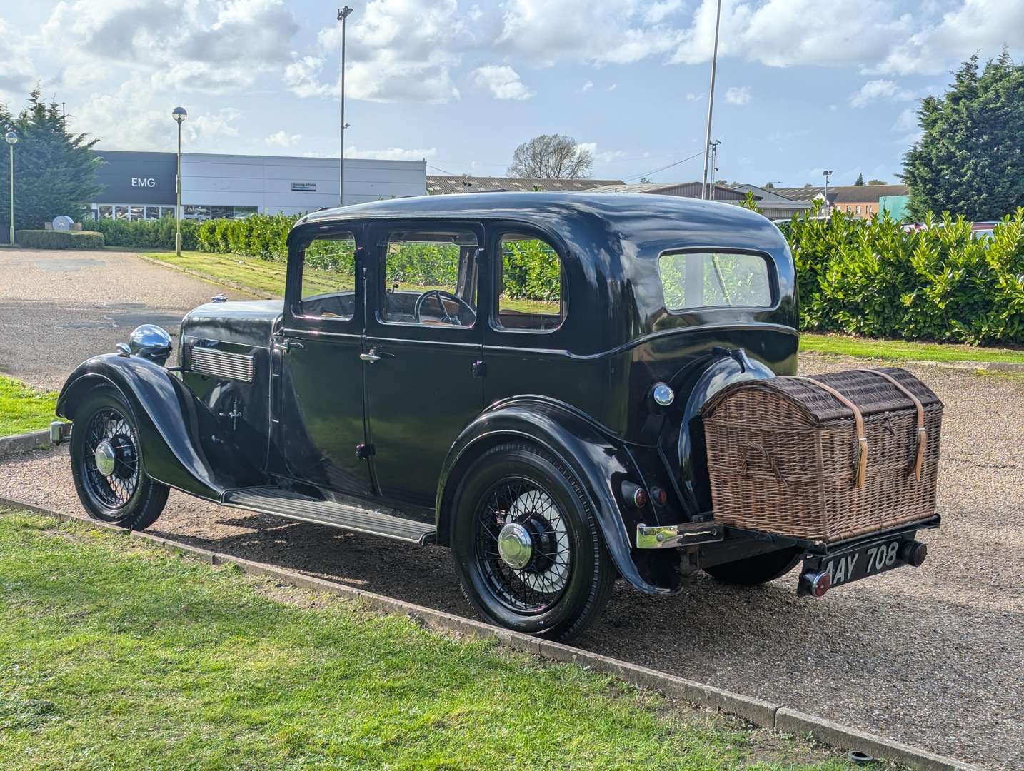 <p>1937 ROVER P2 10</p>