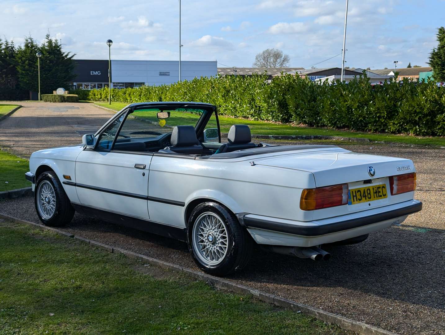 <p>1990 BMW E30 325I CABRIOLET AUTO</p>