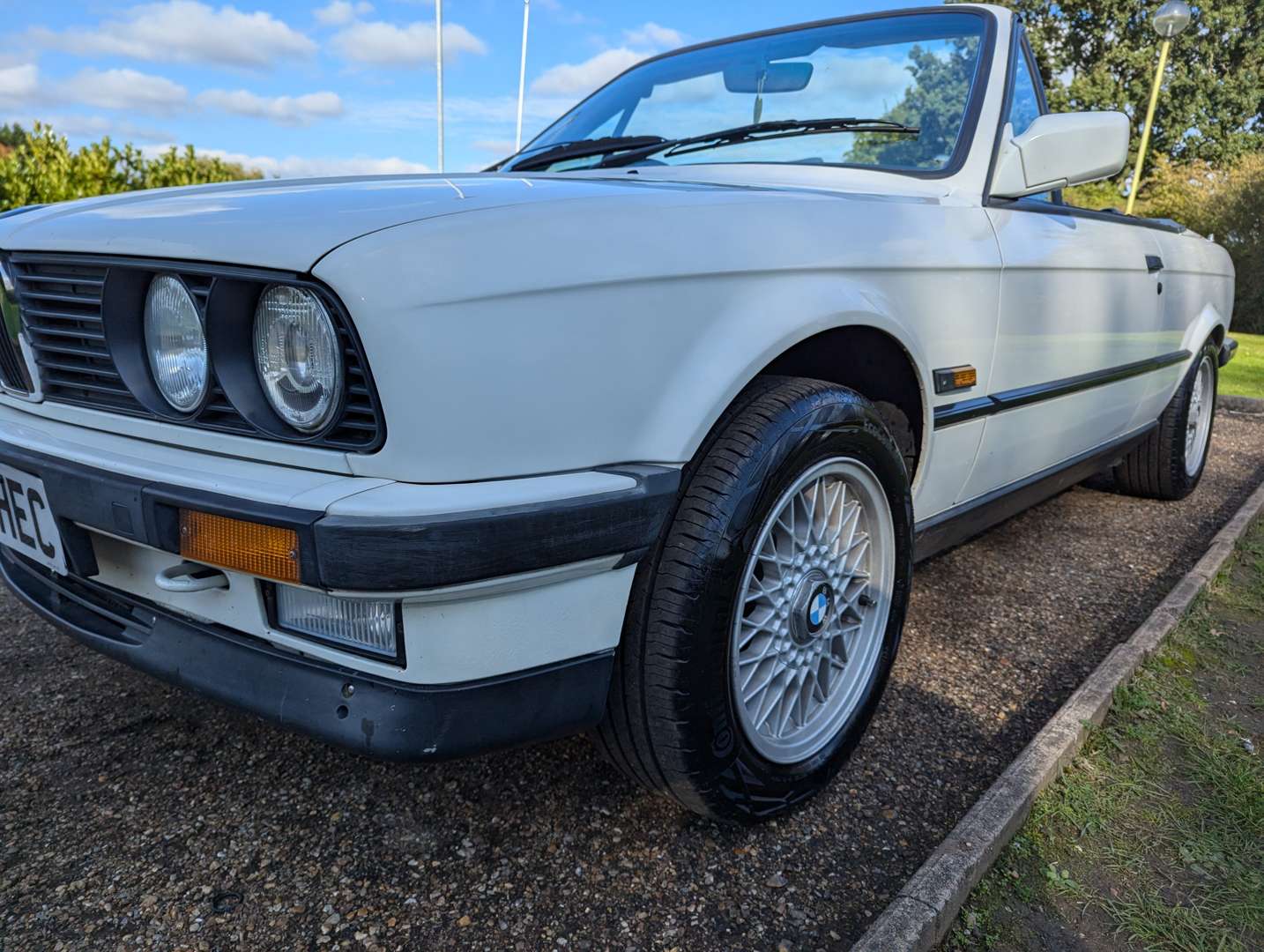 <p>1990 BMW E30 325I CABRIOLET AUTO</p>