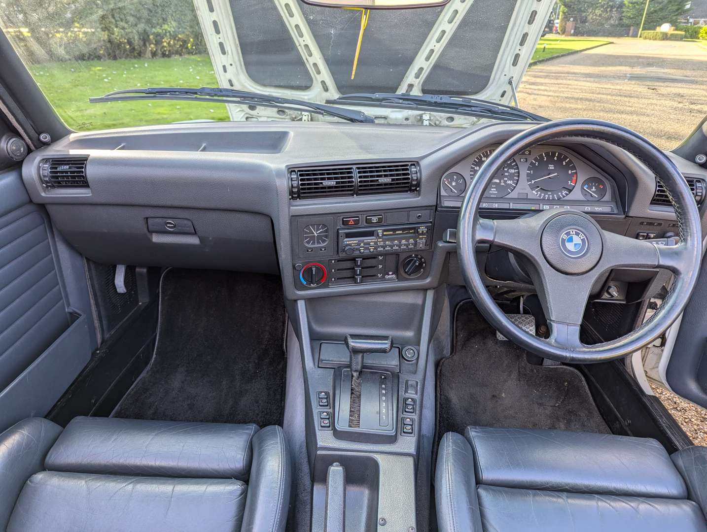 <p>1990 BMW E30 325I CABRIOLET AUTO</p>