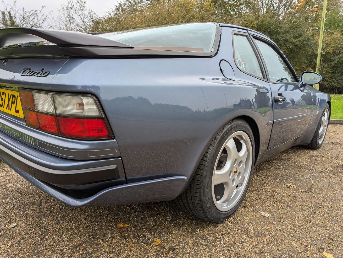 <p>1990 PORSCHE 944 TURBO</p>