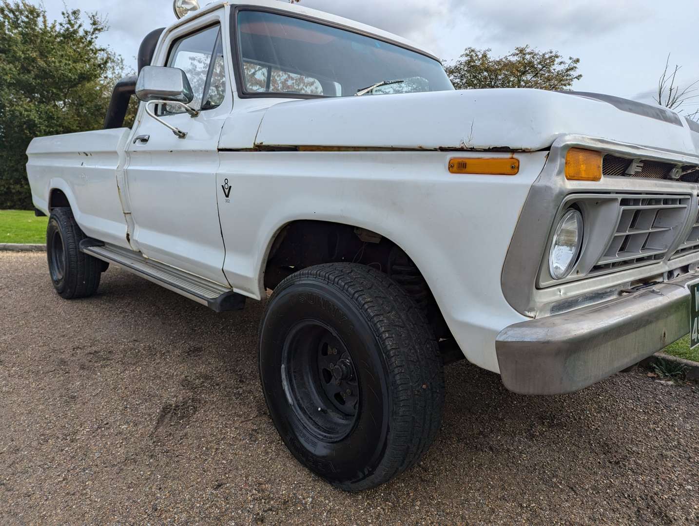 <p>1973 FORD F250 PICK-UP</p>