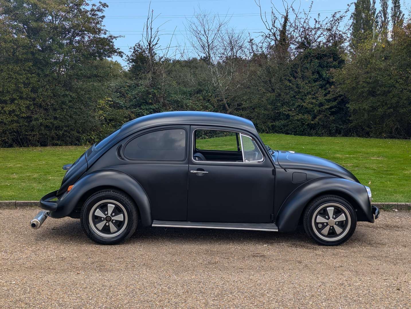 <p>1971 VW BEETLE</p>