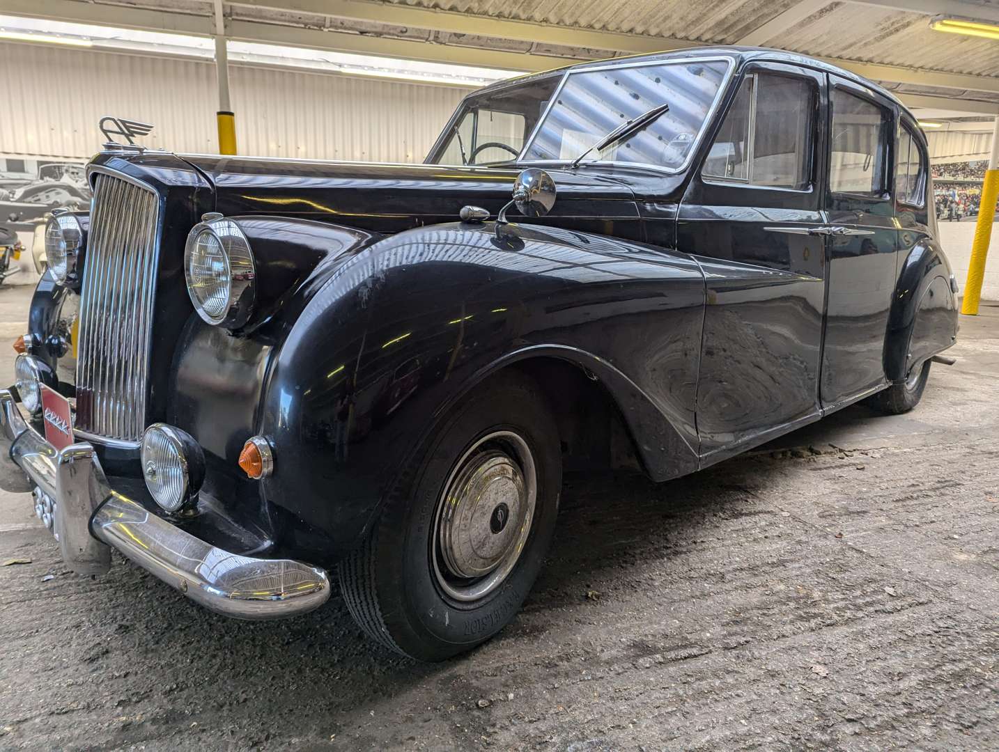 <p>1956 AUSTIN PRINCESS A135 LIMOUSINE</p>