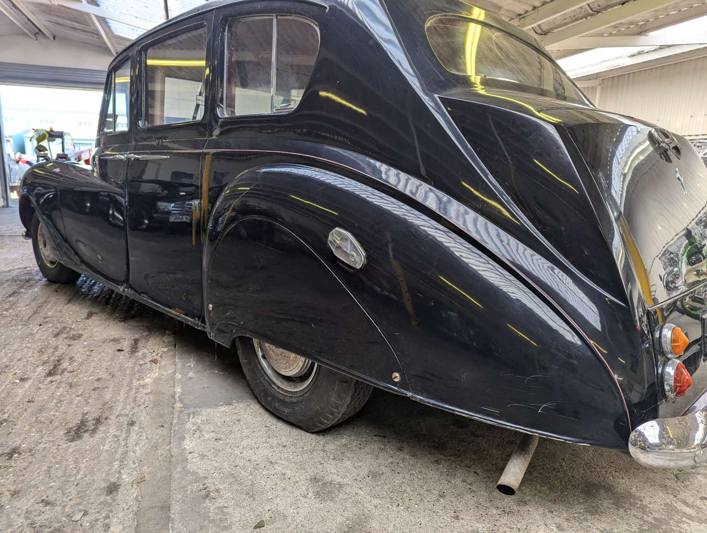 <p>1956 AUSTIN PRINCESS A135 LIMOUSINE</p>