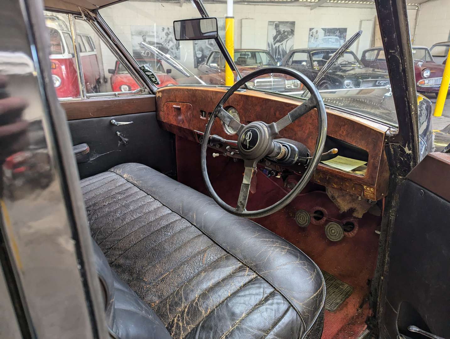 <p>1956 AUSTIN PRINCESS A135 LIMOUSINE</p>