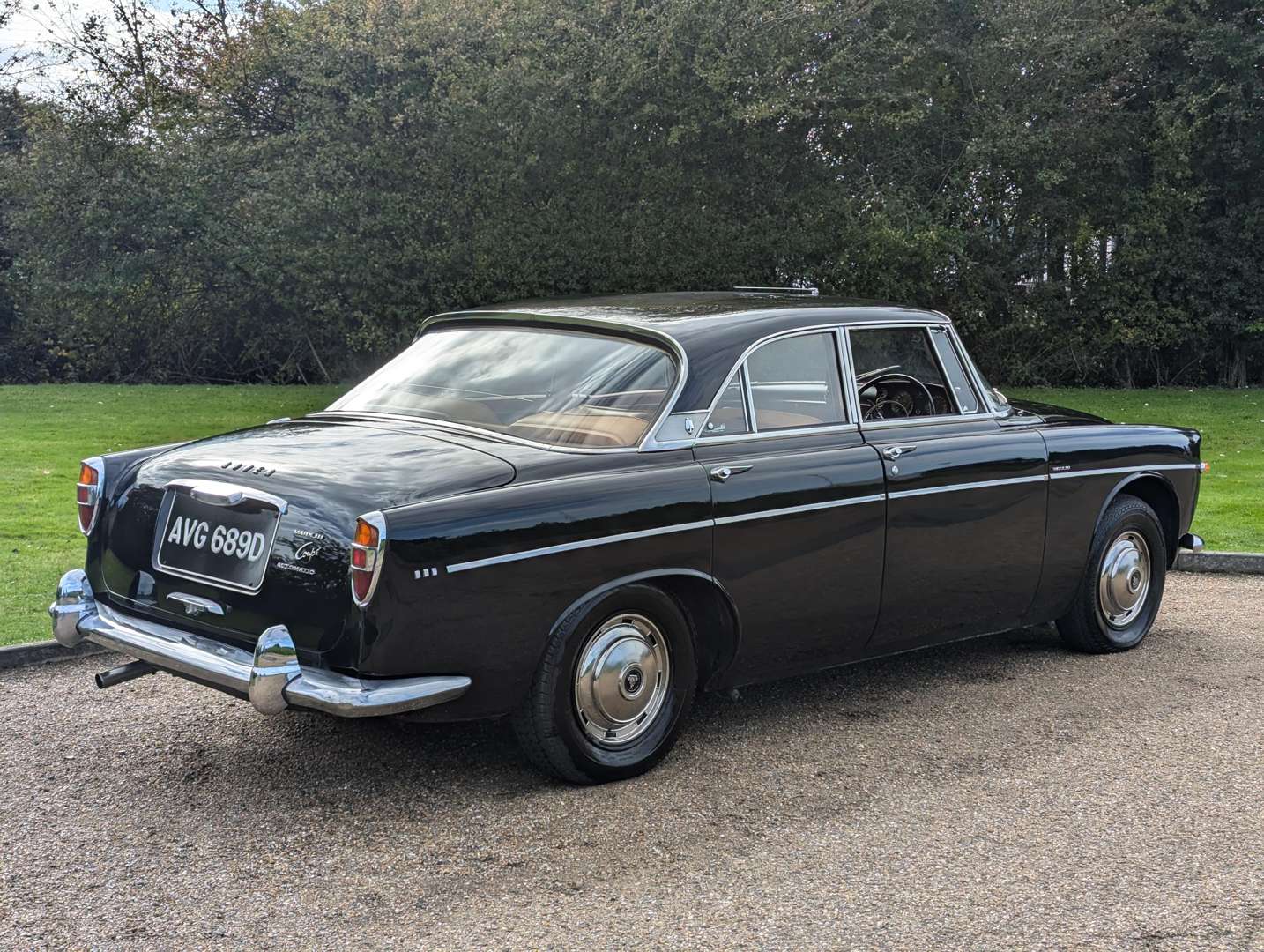 <p>1966 ROVER P5 3 LITRE COUPE</p>