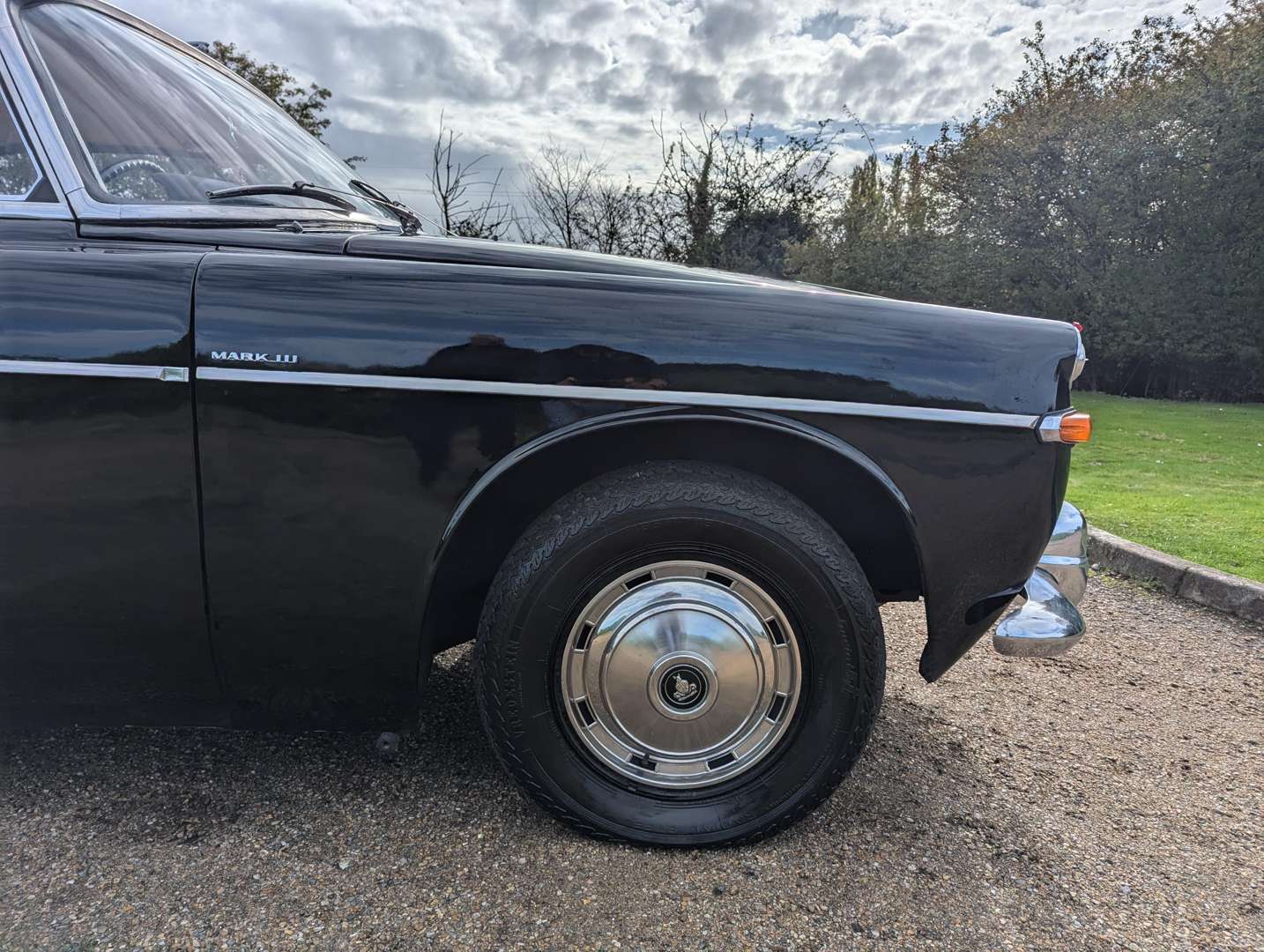 <p>1966 ROVER P5 3 LITRE COUPE</p>