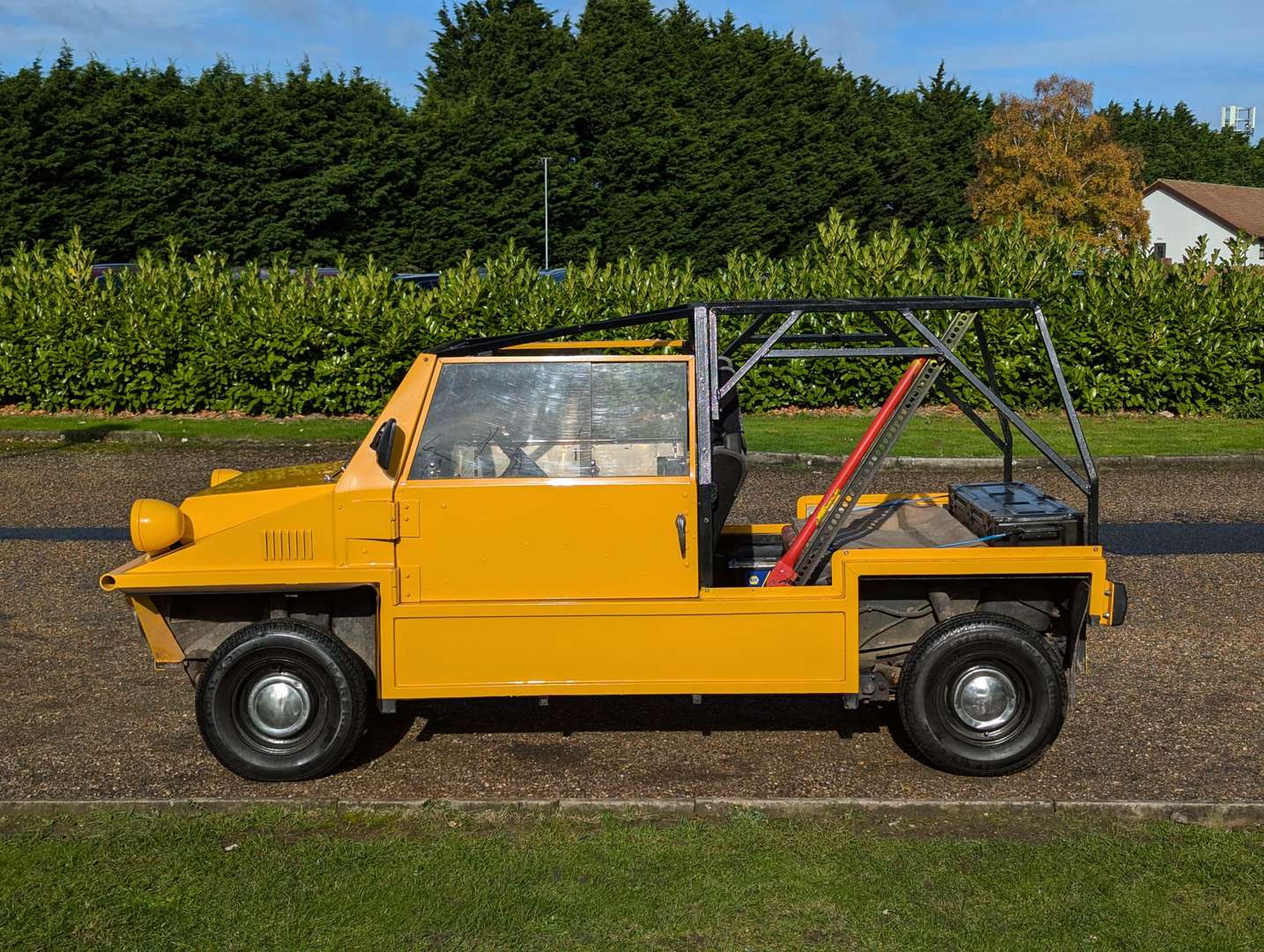 <p>1973 AUSTIN MINI SCAMP MKI</p>