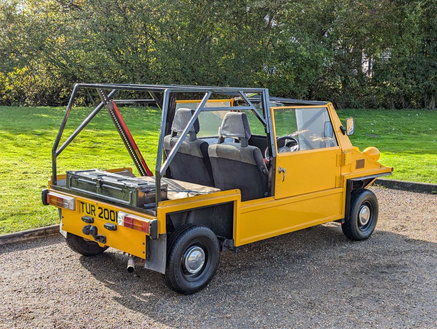 <p>1973 AUSTIN MINI SCAMP MKI</p>