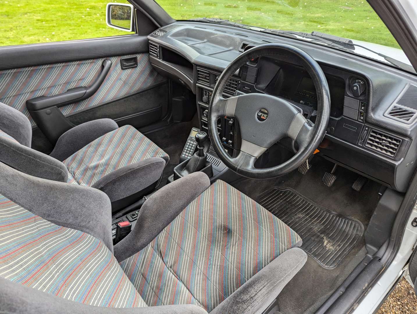 <p>1990 VAUXHALL ASTRA GTE 16V</p>