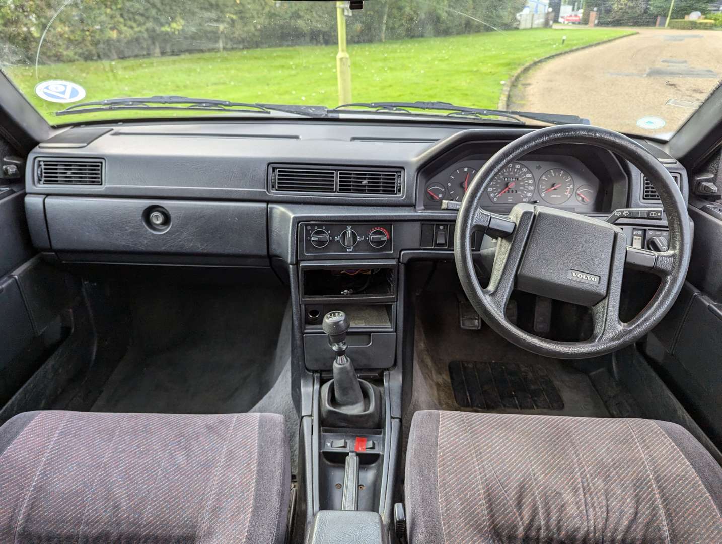 <p>1993 VOLVO 940 HIGHLANDER ESTATE</p>