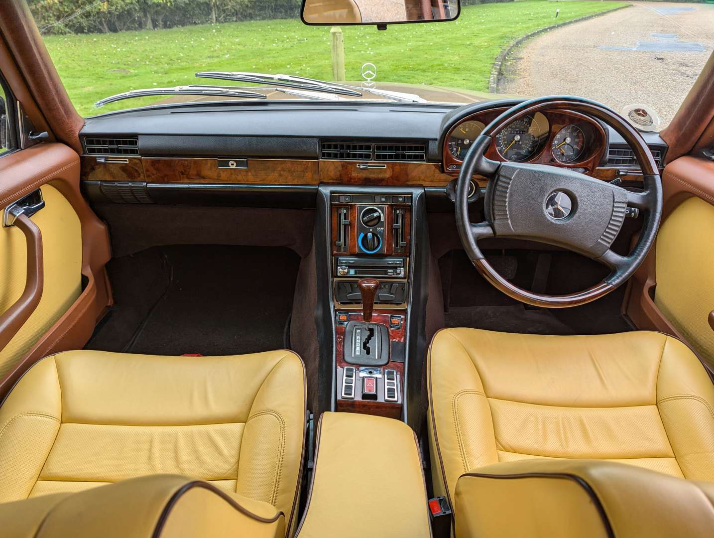 <p>1980 MERCEDES 450 SEL 6.9 AUTO</p>