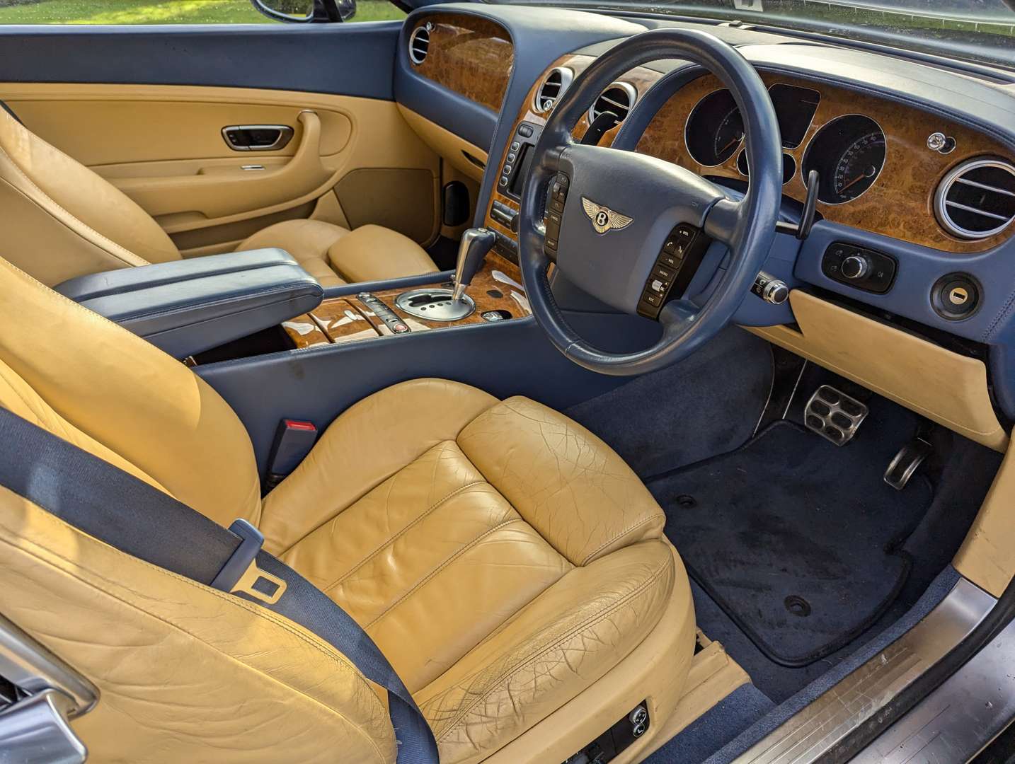 <p>2004 BENTLEY CONTINENTAL GT AUTO</p>