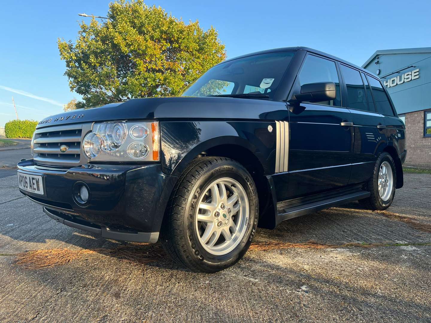 <p>2006 RANGE ROVER TD6 SE 3,780 MILES</p>