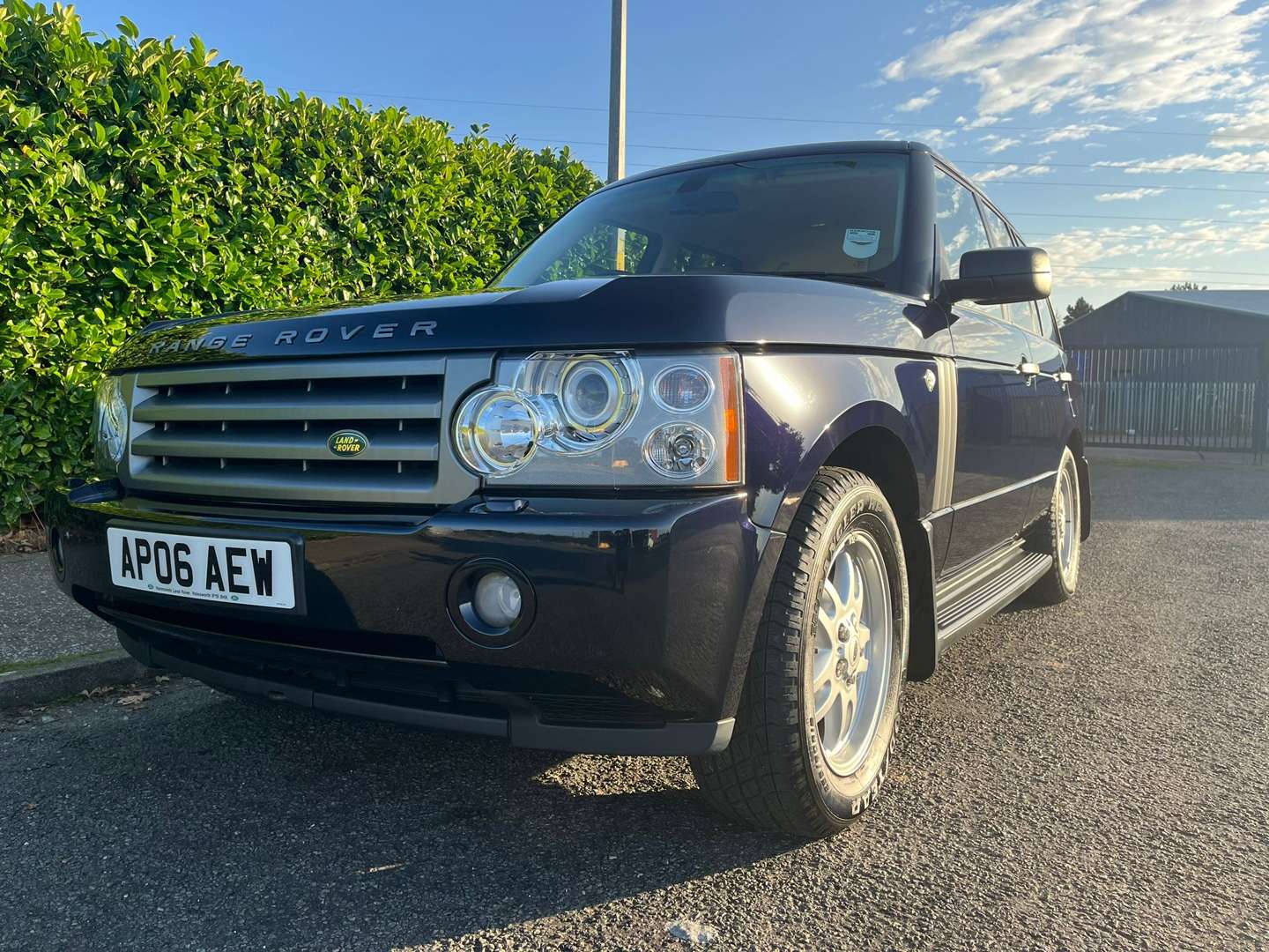 <p>2006 RANGE ROVER TD6 SE 3,780 MILES</p>