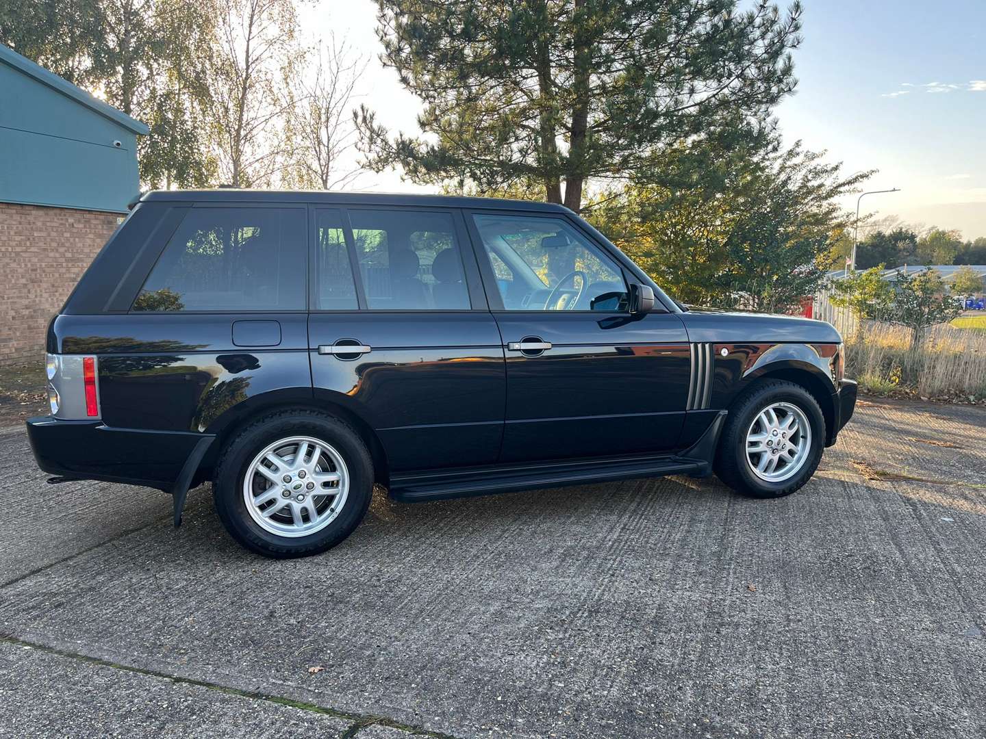 <p>2006 RANGE ROVER TD6 SE 3,780 MILES</p>