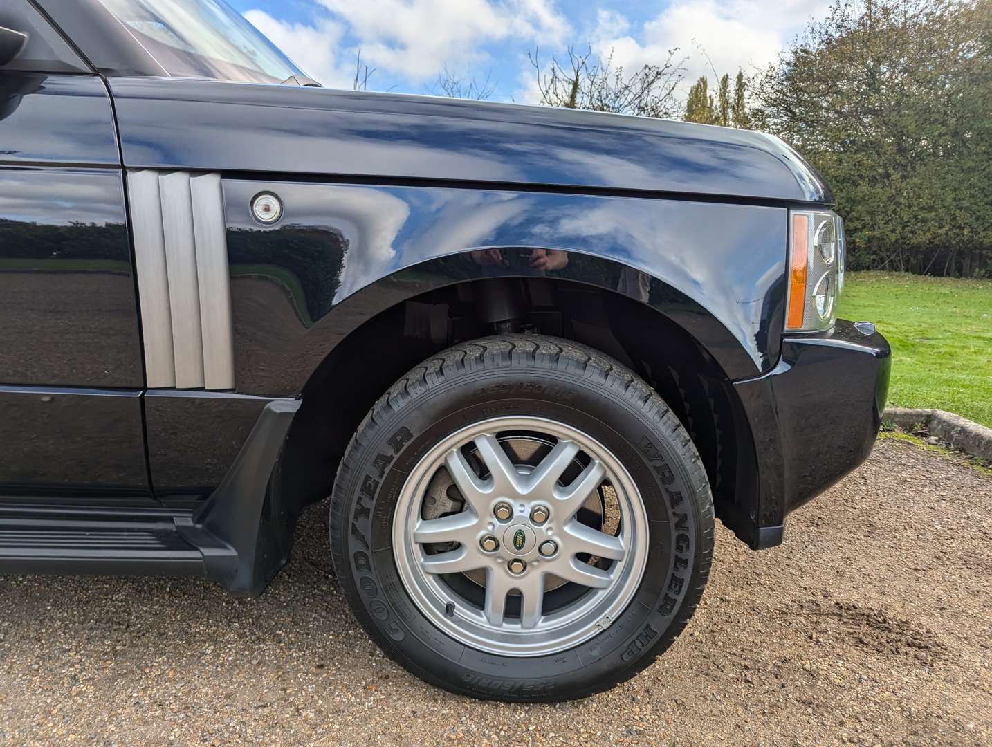 <p>2006 RANGE ROVER TD6 SE 3,780 MILES</p>