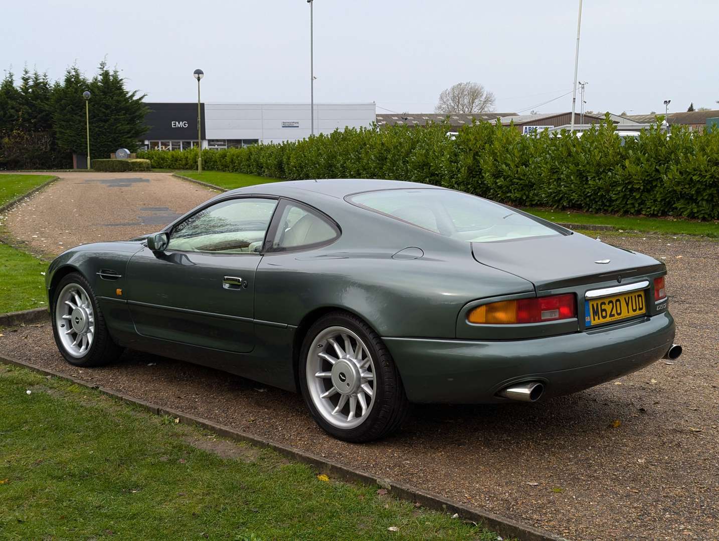 <p>1995 ASTON MARTIN DB7 COUPE</p>