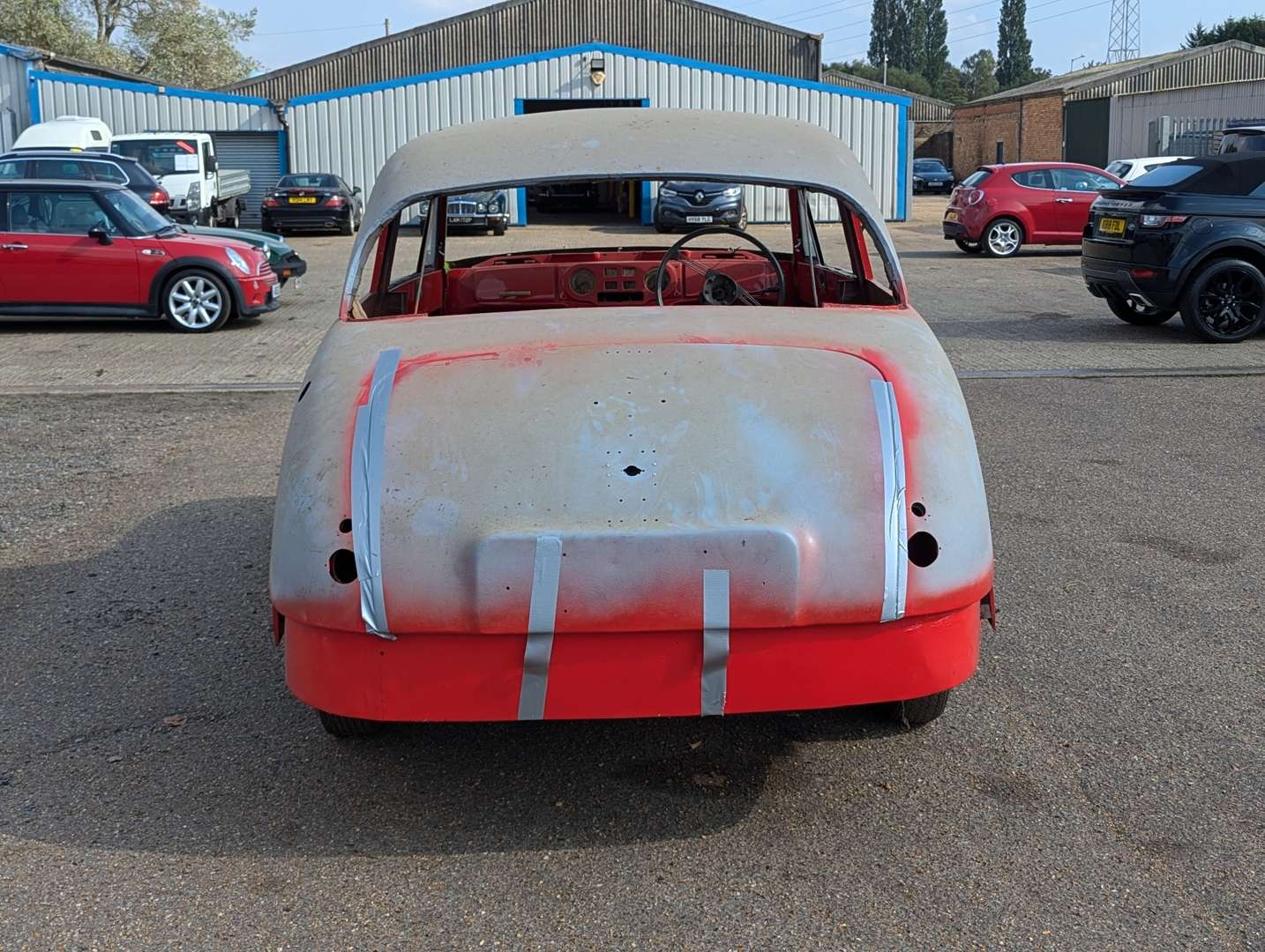 <p>1952 AUSTIN A90 ATLANTIC</p>