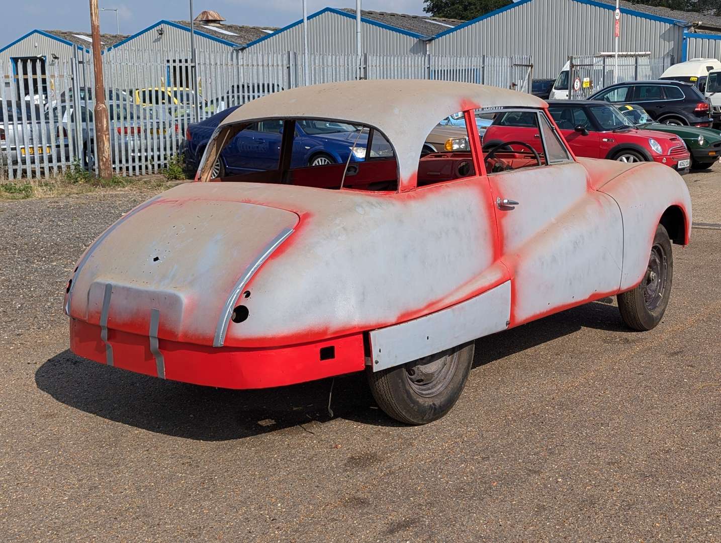 <p>1952 AUSTIN A90 ATLANTIC</p>