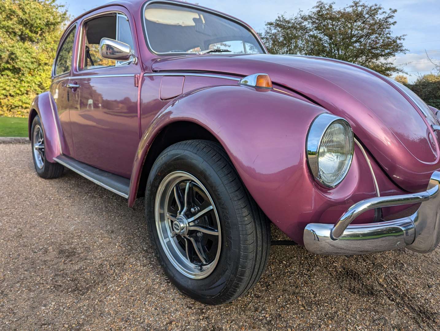 <p>1972 VW BEETLE</p>